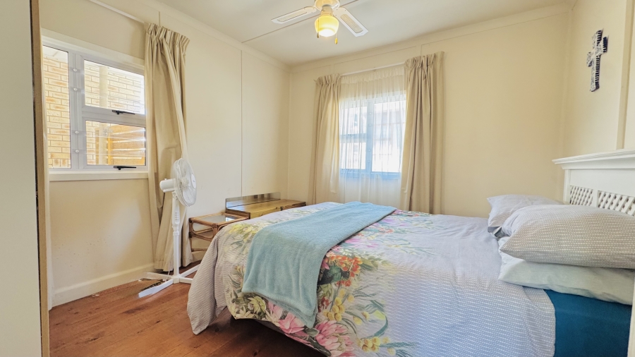 3 Bedroom Property for Sale in Hartenbos Central Western Cape